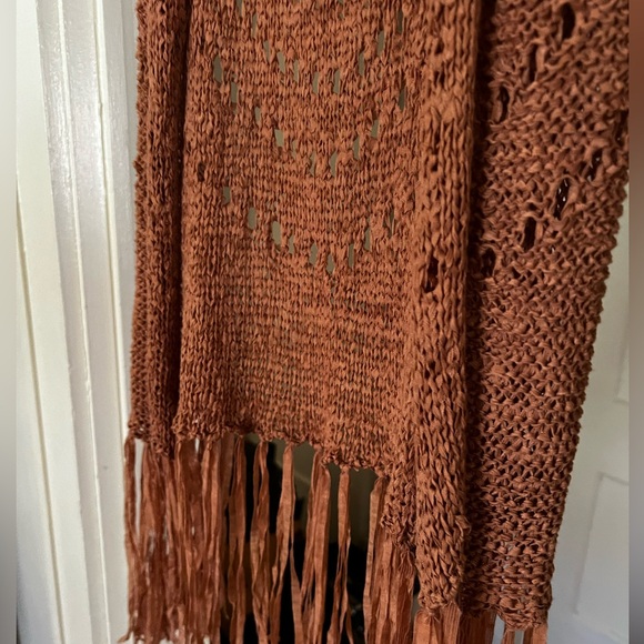 Peachy rust boho crocheted fringe open front vest - Picture 5 of 5